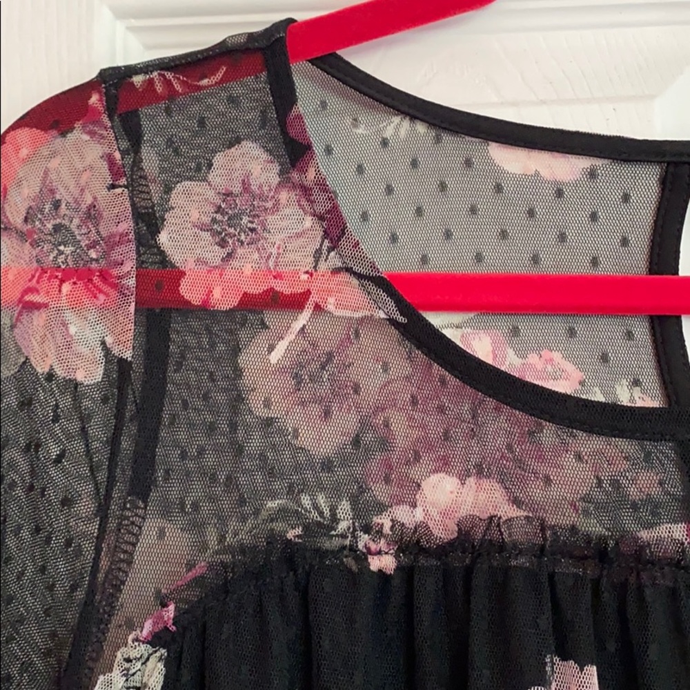 Blouse - Picture 4 of 8